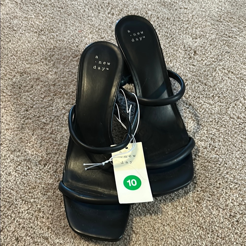 A New Day Black Heels Modern Minimalist Design